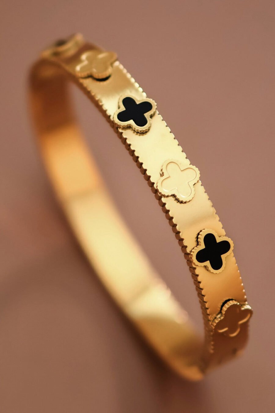 18K Gold Plated Waterproof Stainless Steel Bangle - 7708